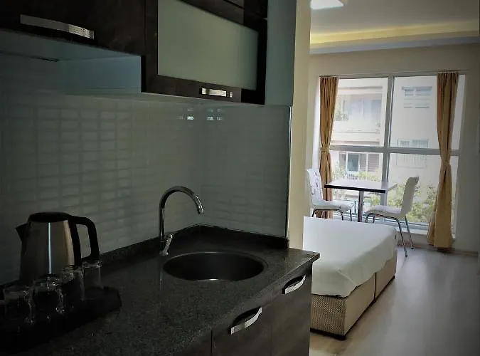 Lägenhetshotell Kent 3*